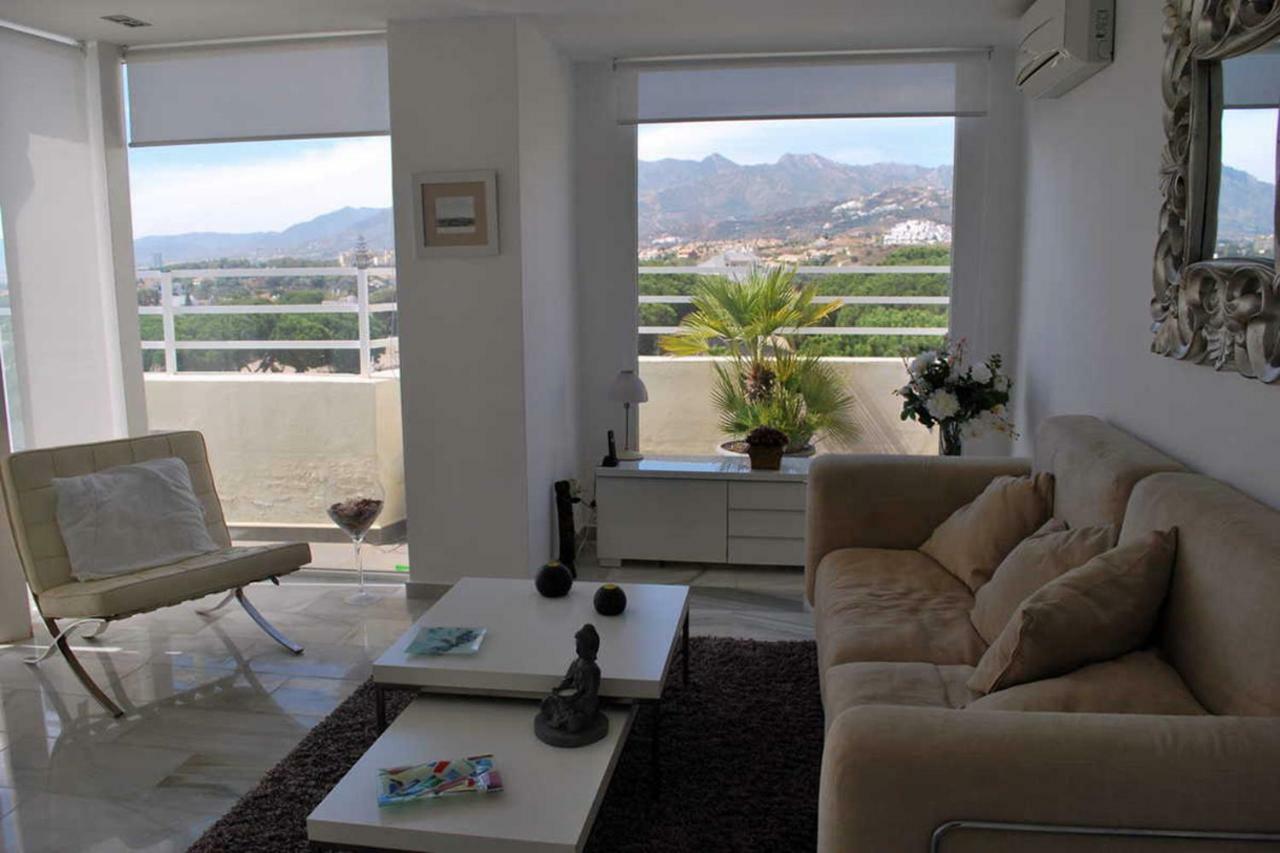 Appartamento Costabella Penthouse Marbella Esterno foto